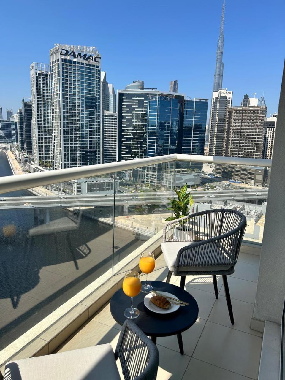 Apartamento 1br In Mayfair Tower Business Bay! Burj Views, Close To Mall *