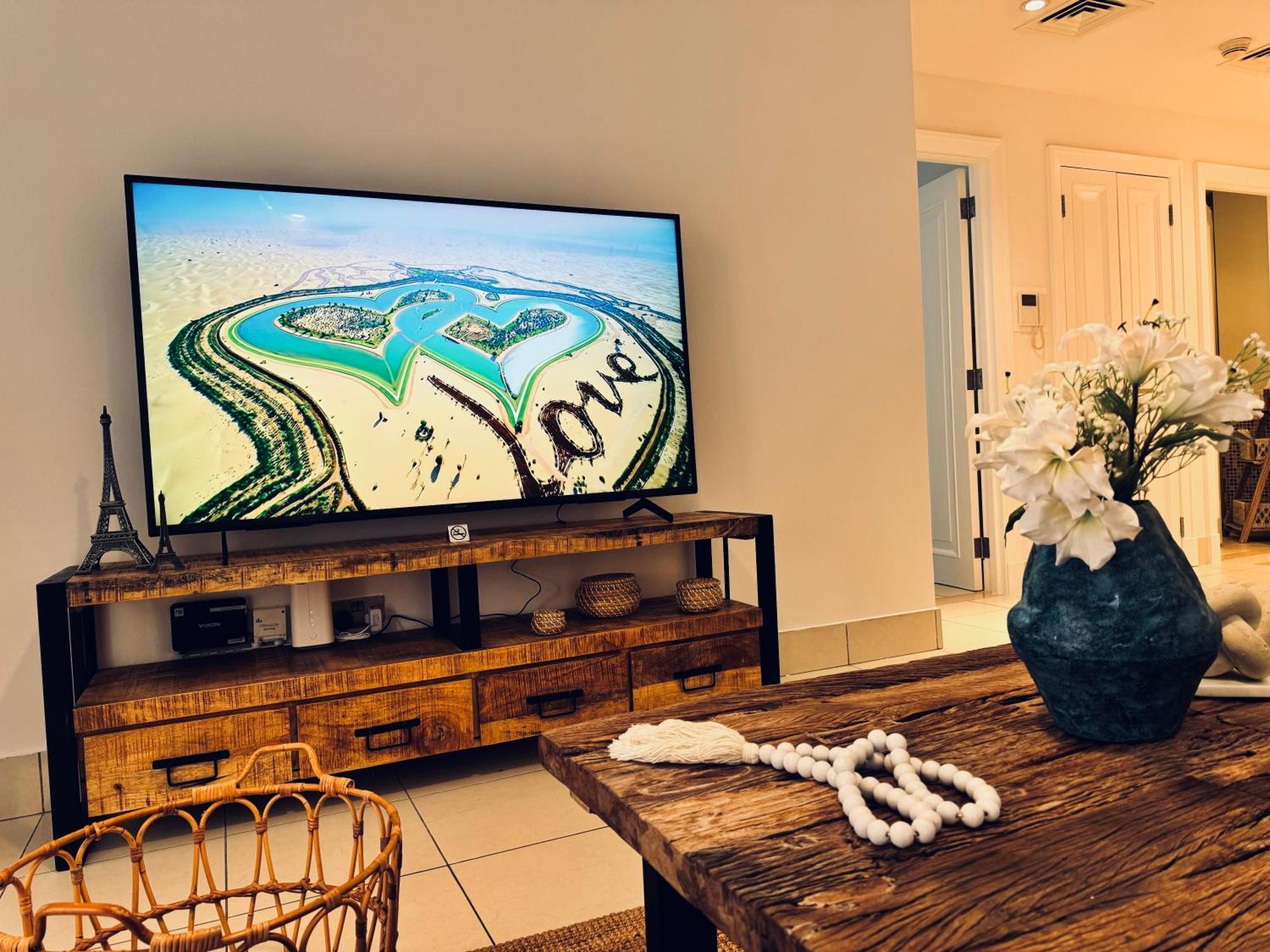 Luxurious 1br Aprt Burj Khalifa Area Apartamento