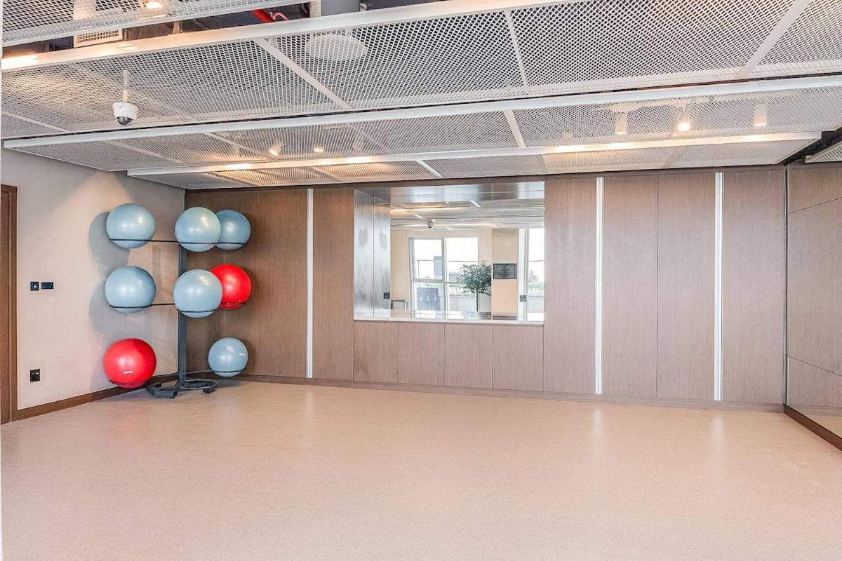 Spacious 4 Bedroom In Jbr Apartamento