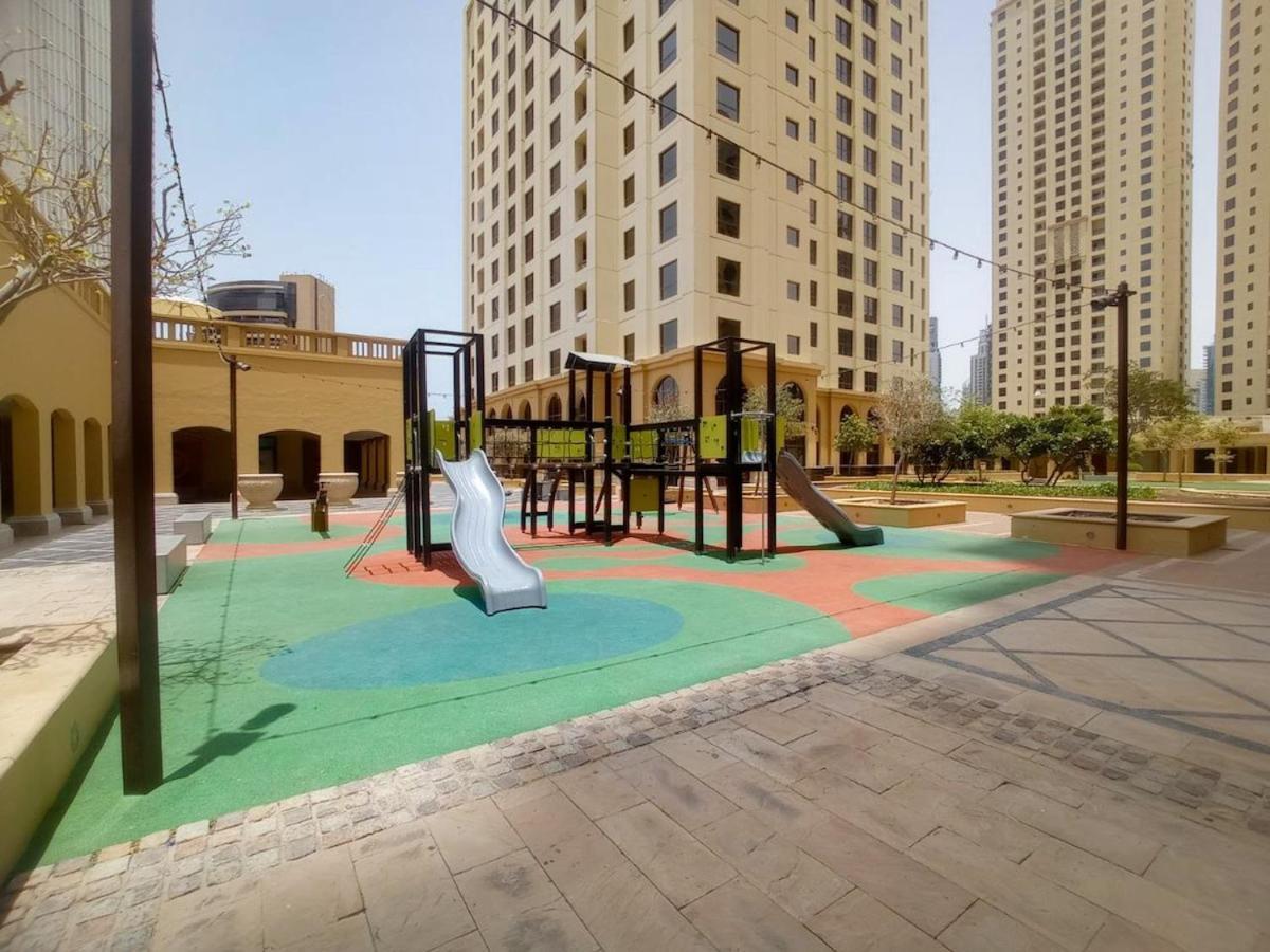 Spacious 4 Bedroom In Jbr * Dubai