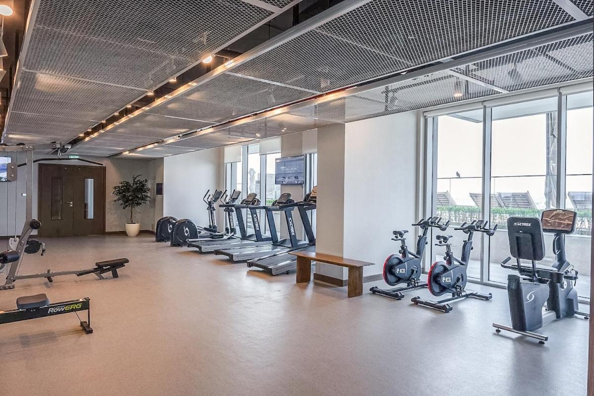 Spacious 4 Bedroom In Jbr Dubai