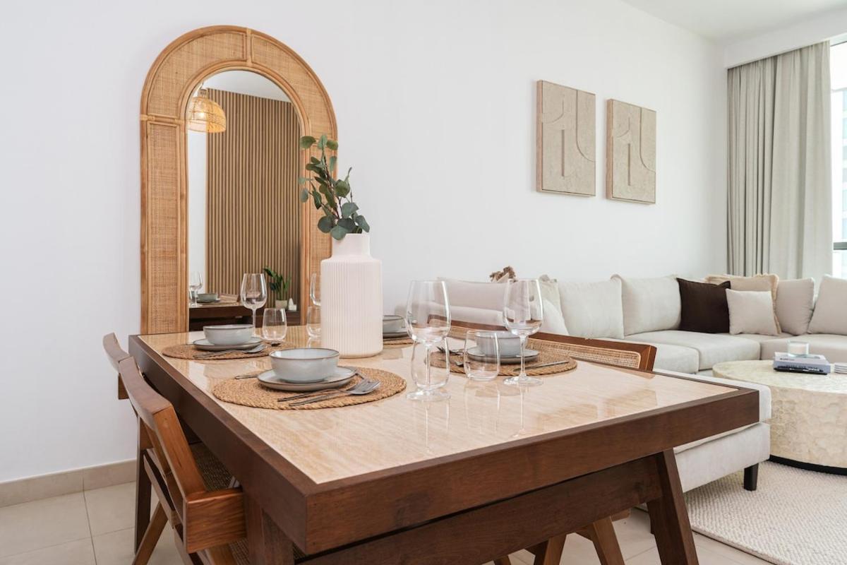 Bright & Beautiful 2-bedroom In Downtown Appartement *