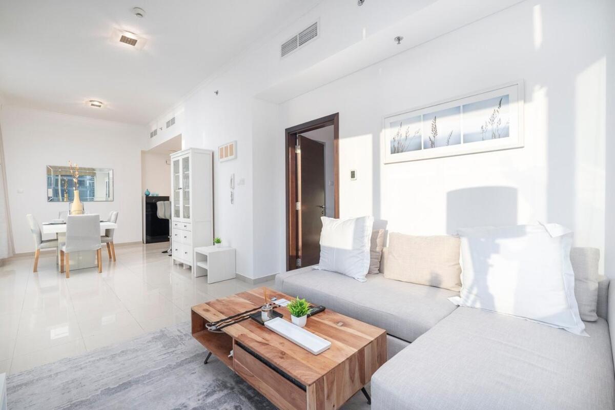 Cozy Spacious 1-bedroom Haven In Marina Apartamento *
