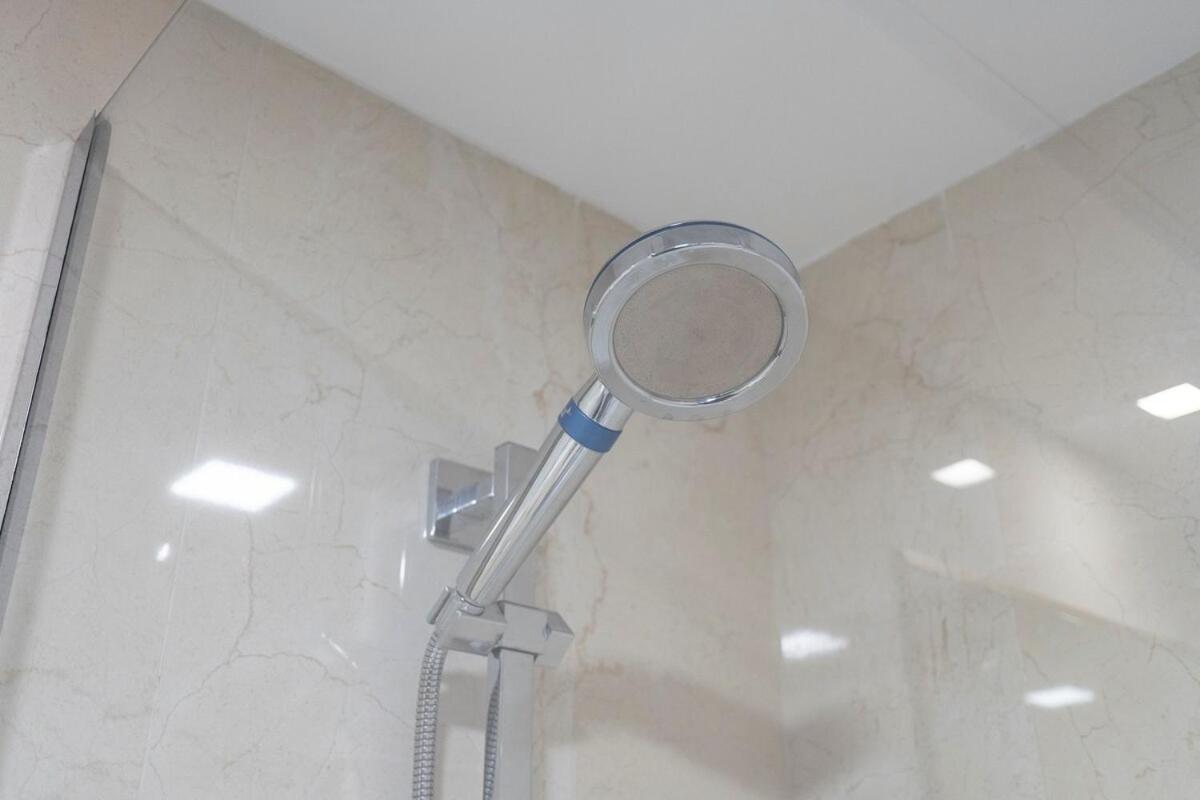 Cozy Spacious 1-bedroom Haven In Marina Apartamento Dubai