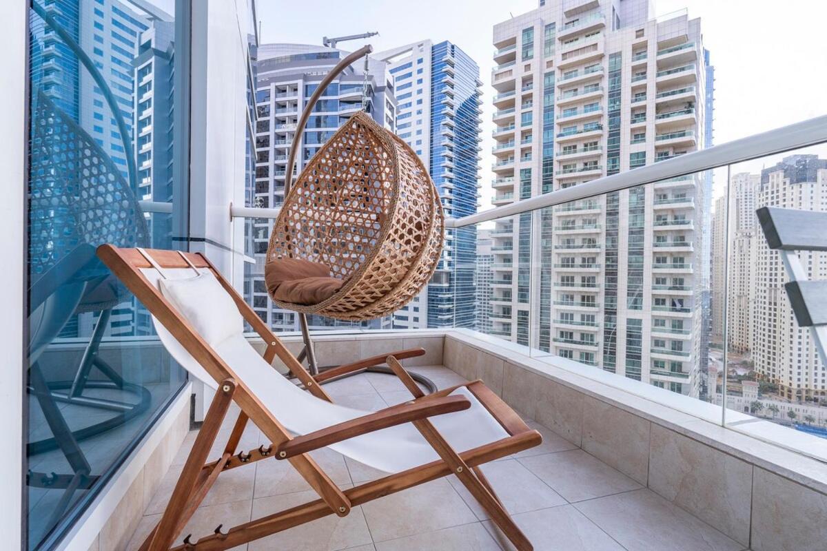 Cozy Spacious 1-bedroom Haven In Marina Apartamento Dubai