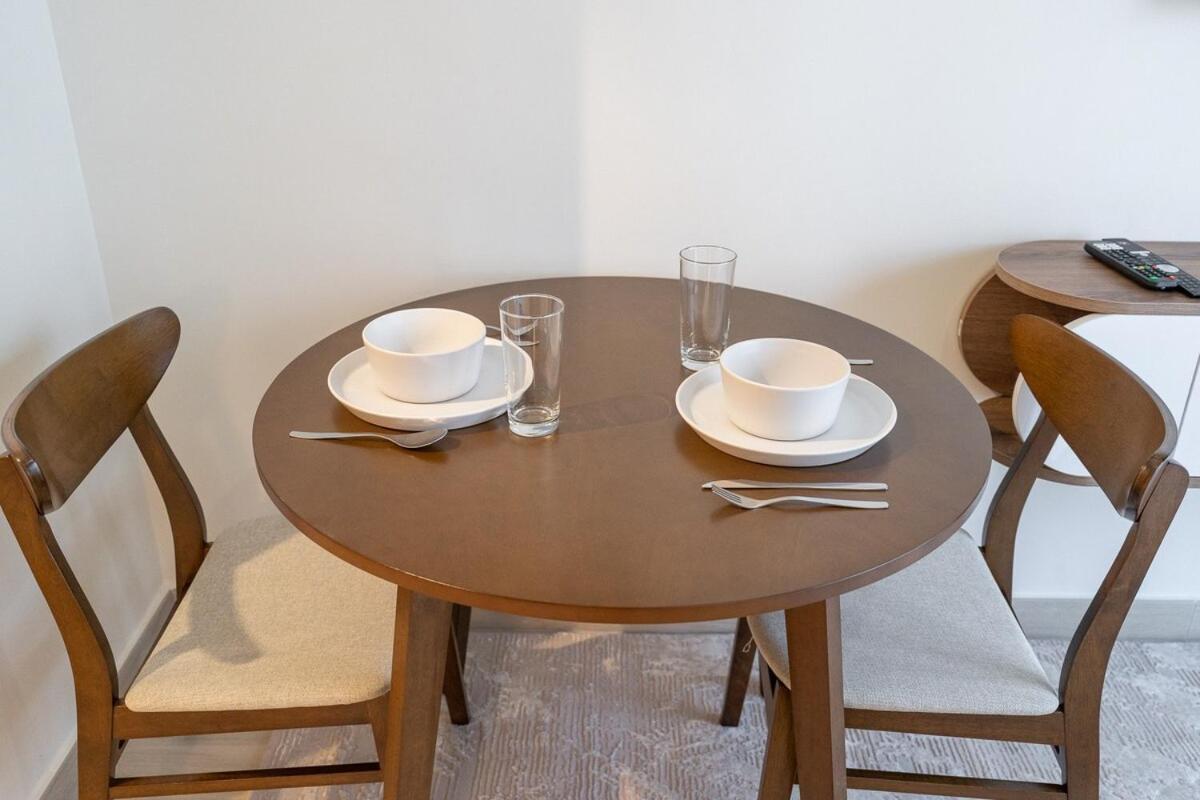 Immaculate Great For 2 In Meydan Appartement