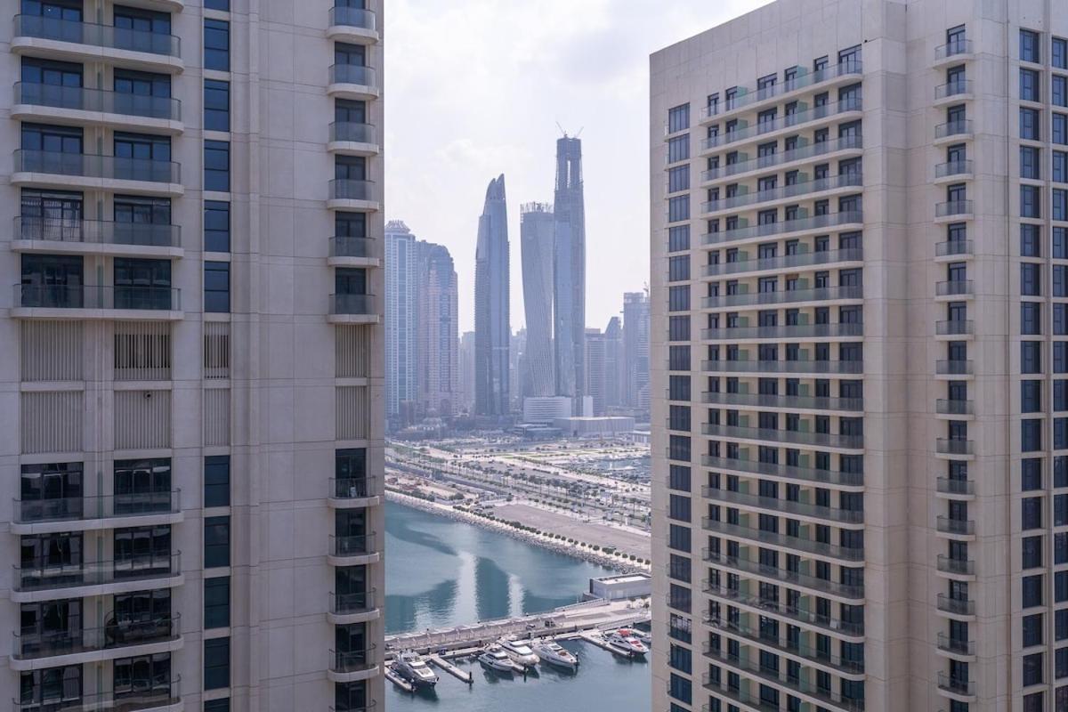 Luxury 1-bedroom At Emaar Beachfront Dubái