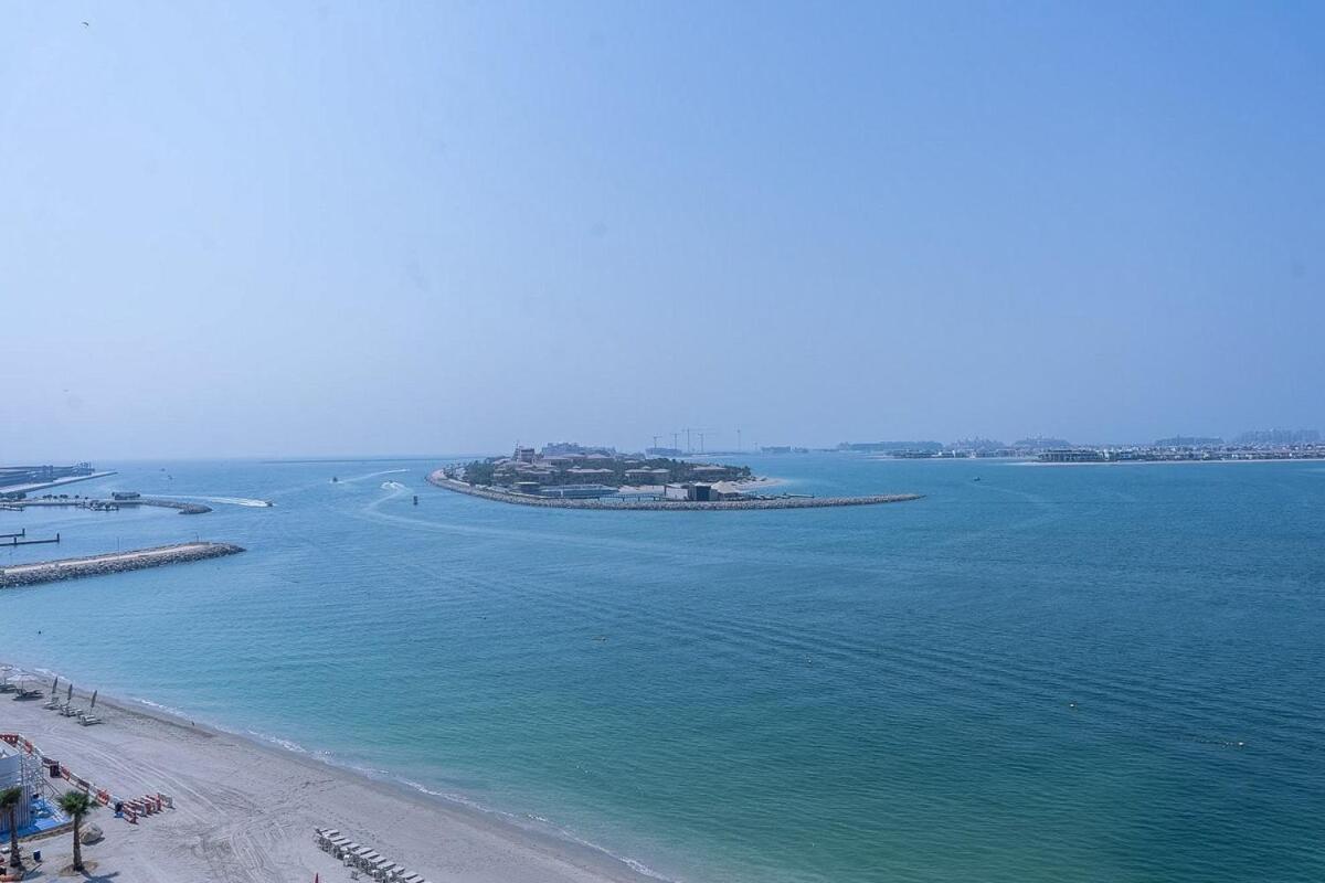 Luxury 1-bedroom At Emaar Beachfront Dubái