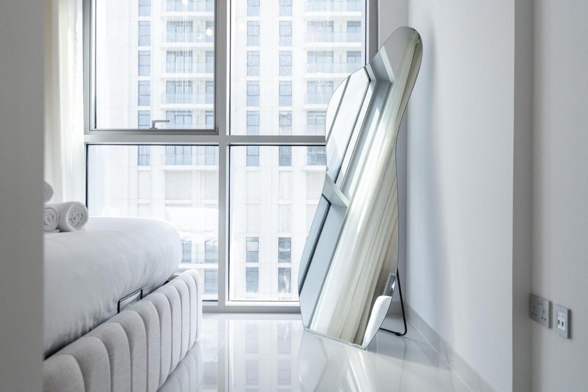 Apartamento Luxury 1-bedroom At Emaar Beachfront Dubái