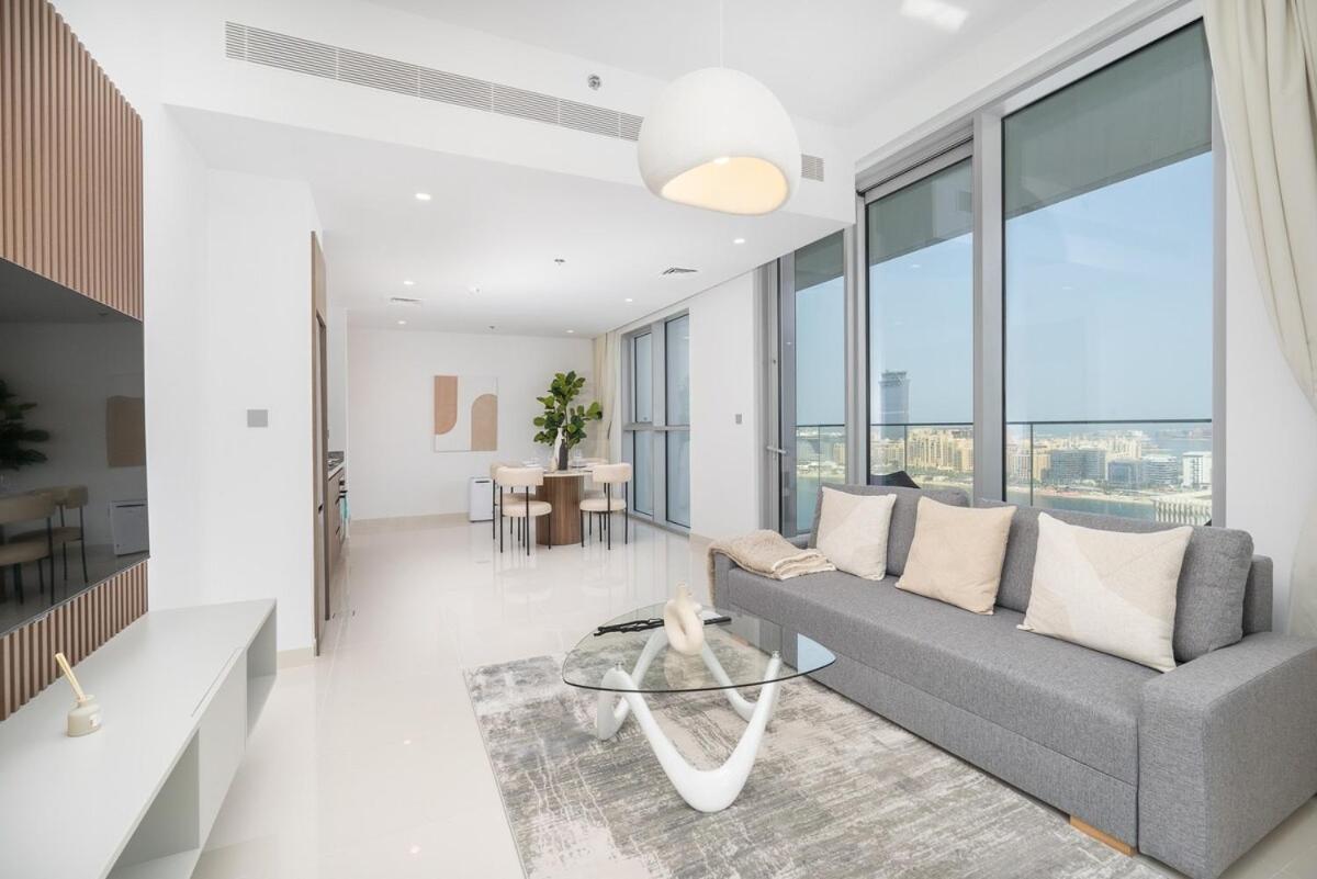 Luxury 1-bedroom At Emaar Beachfront Apartamento Dubái