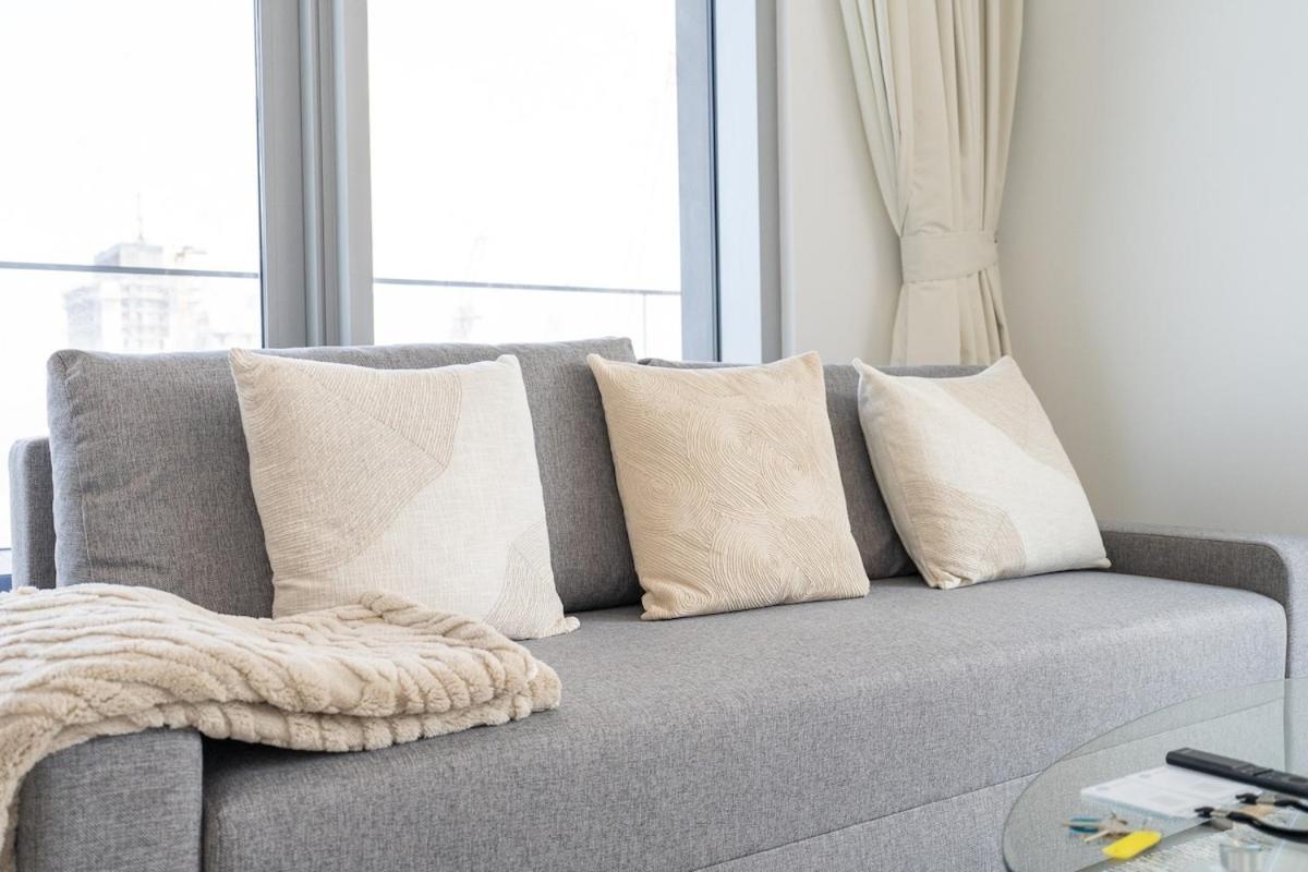 Luxury 1-bedroom At Emaar Beachfront * Dubái