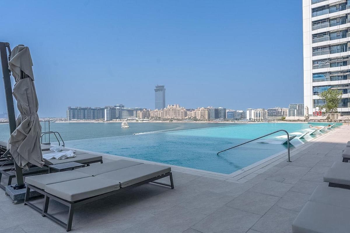 Luxury 1-bedroom At Emaar Beachfront Dubái