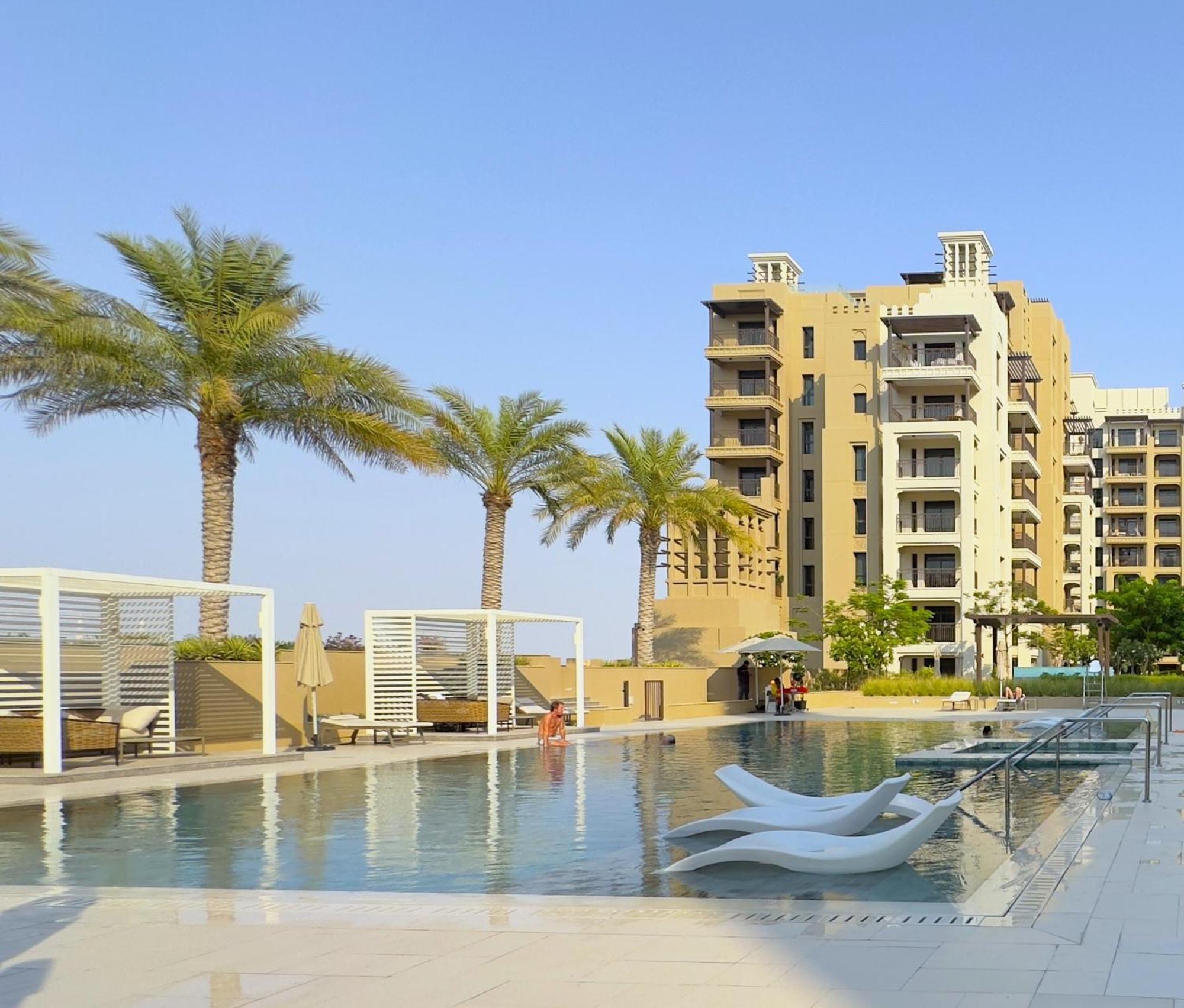 Ultra Luxury Flat With Amazing Pool Near To Burj Appartement Dubaï