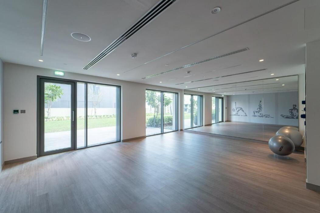 Posh 2-bedroom Flat In The Heart Of Downtown, Dubai!