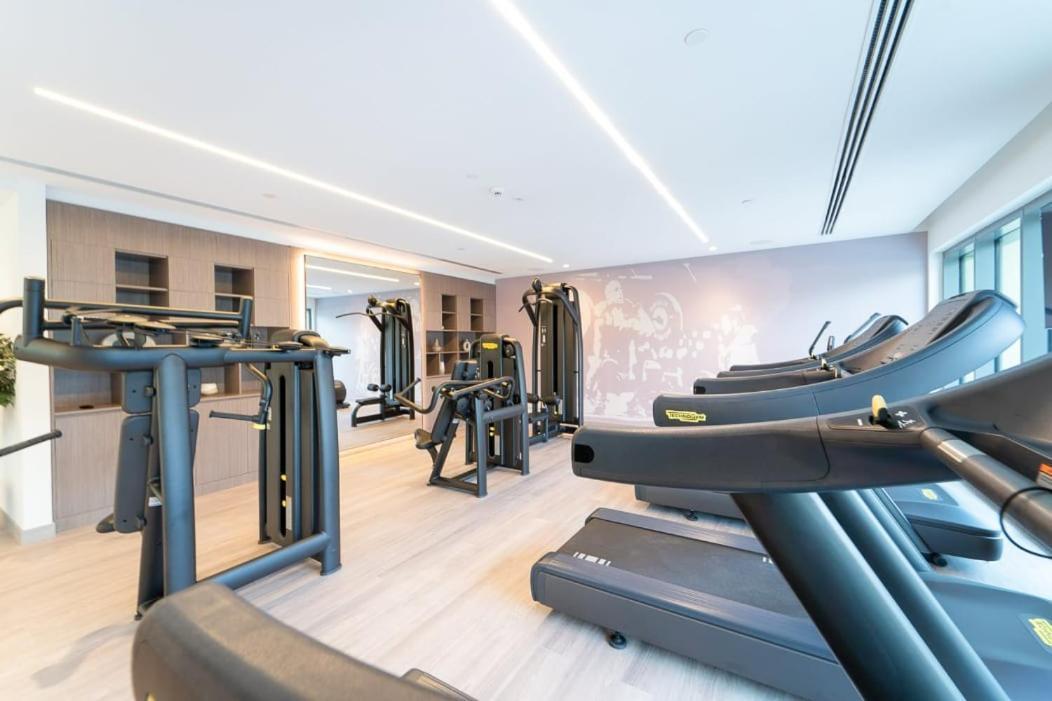 Posh 2-bedroom Flat In The Heart Of Downtown, Dubai! * Dubái