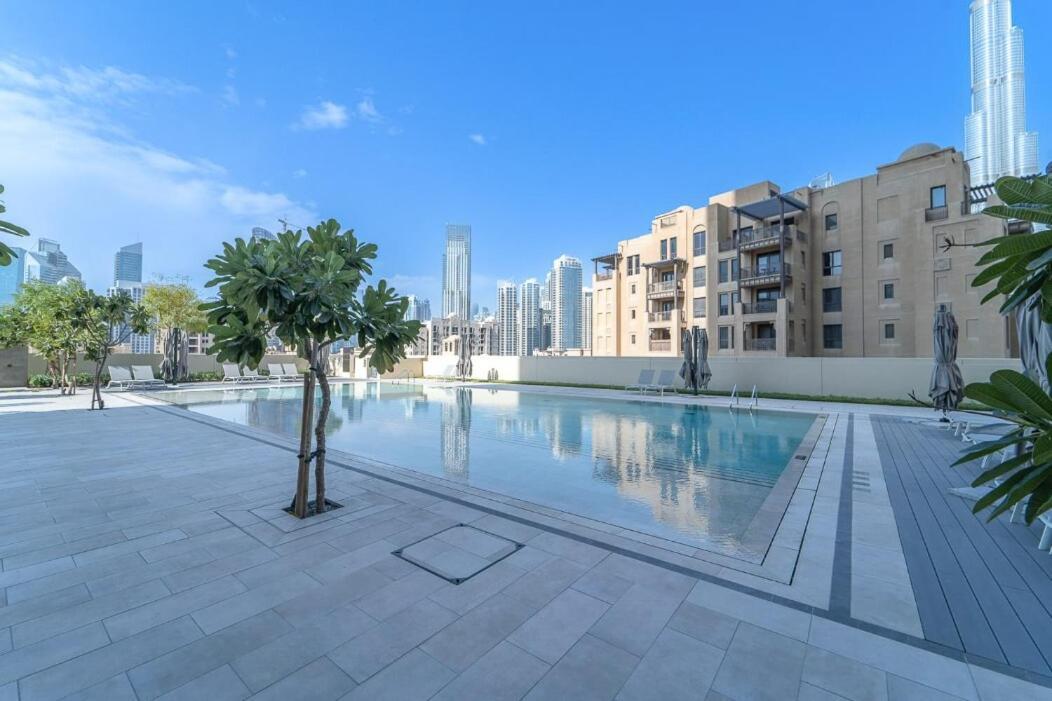 Apartamento Posh 2-bedroom Flat In The Heart Of Downtown, Dubai!