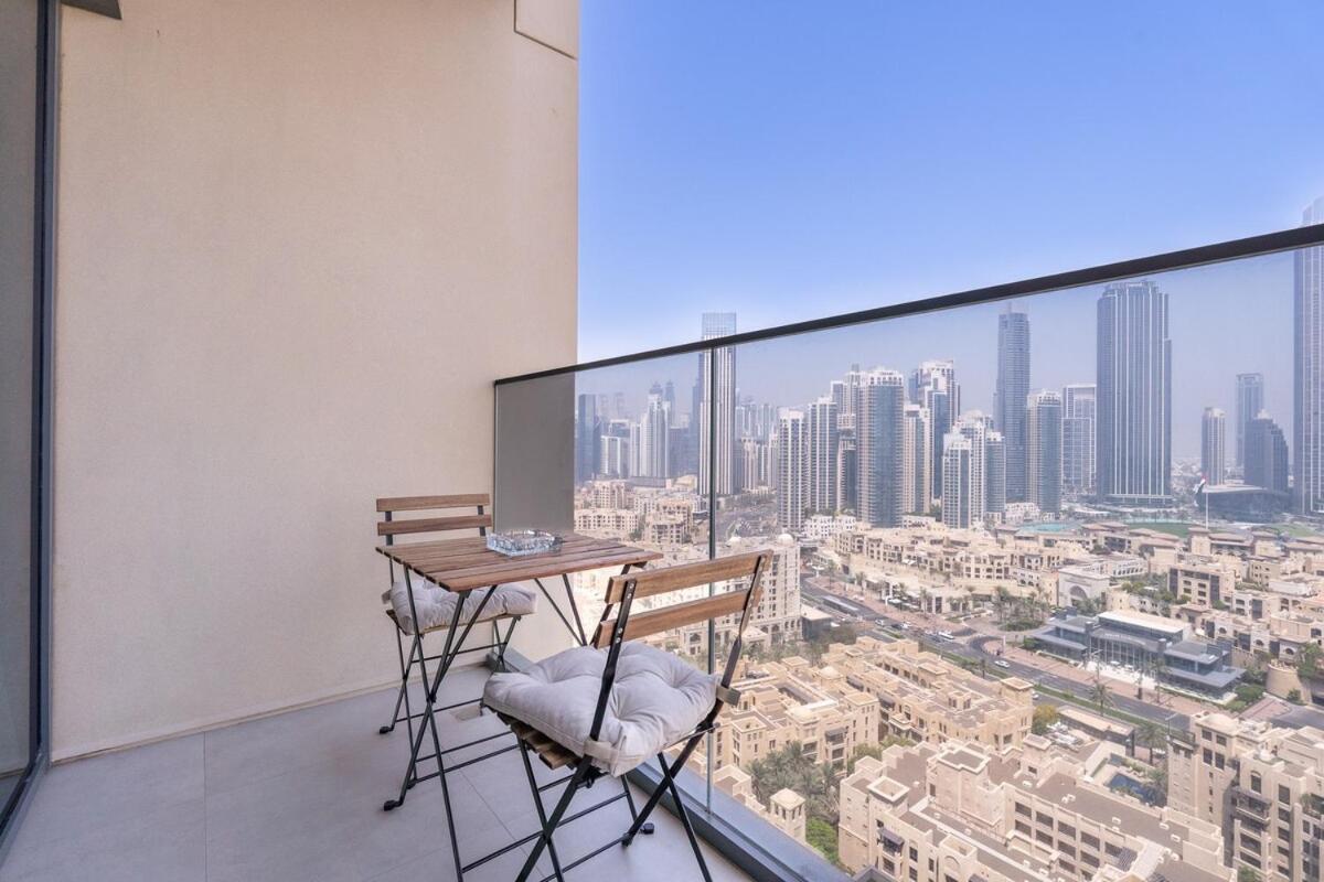 Apartamento Posh 2-bedroom Flat In The Heart Of Downtown, Dubai!