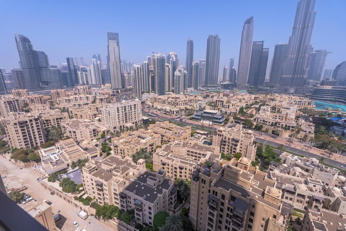 Posh 2-bedroom Flat In The Heart Of Downtown, Dubai! Apartamento Dubái