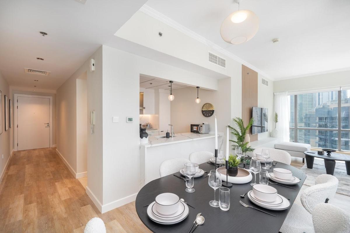 Luxury 7-sleeper With Spectacular Views In Marina * Dubai