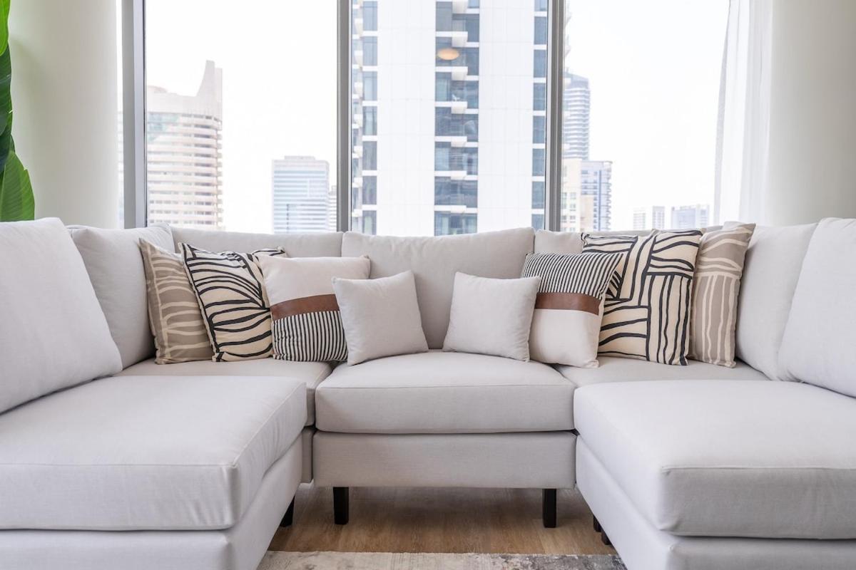 Luxury 7-sleeper With Spectacular Views In Marina Dubai