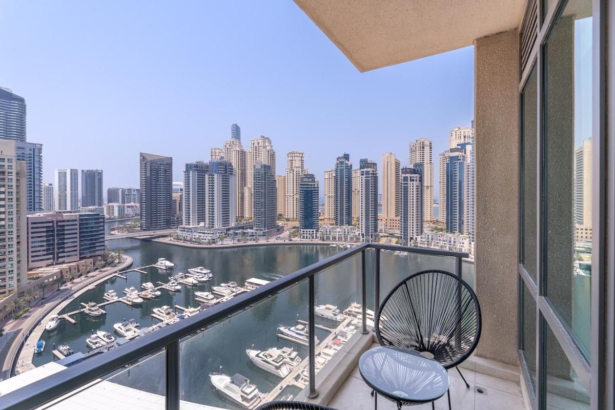Luxury 7-sleeper With Spectacular Views In Marina Dubai