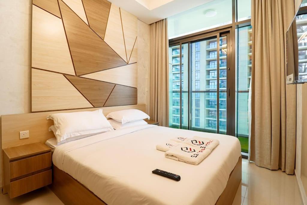 Appartement Deluxe One Bedroom With Balcony In *