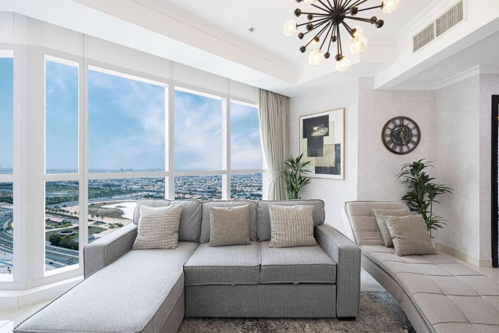 Appartement Luxury 1-br With View In Business Bay *