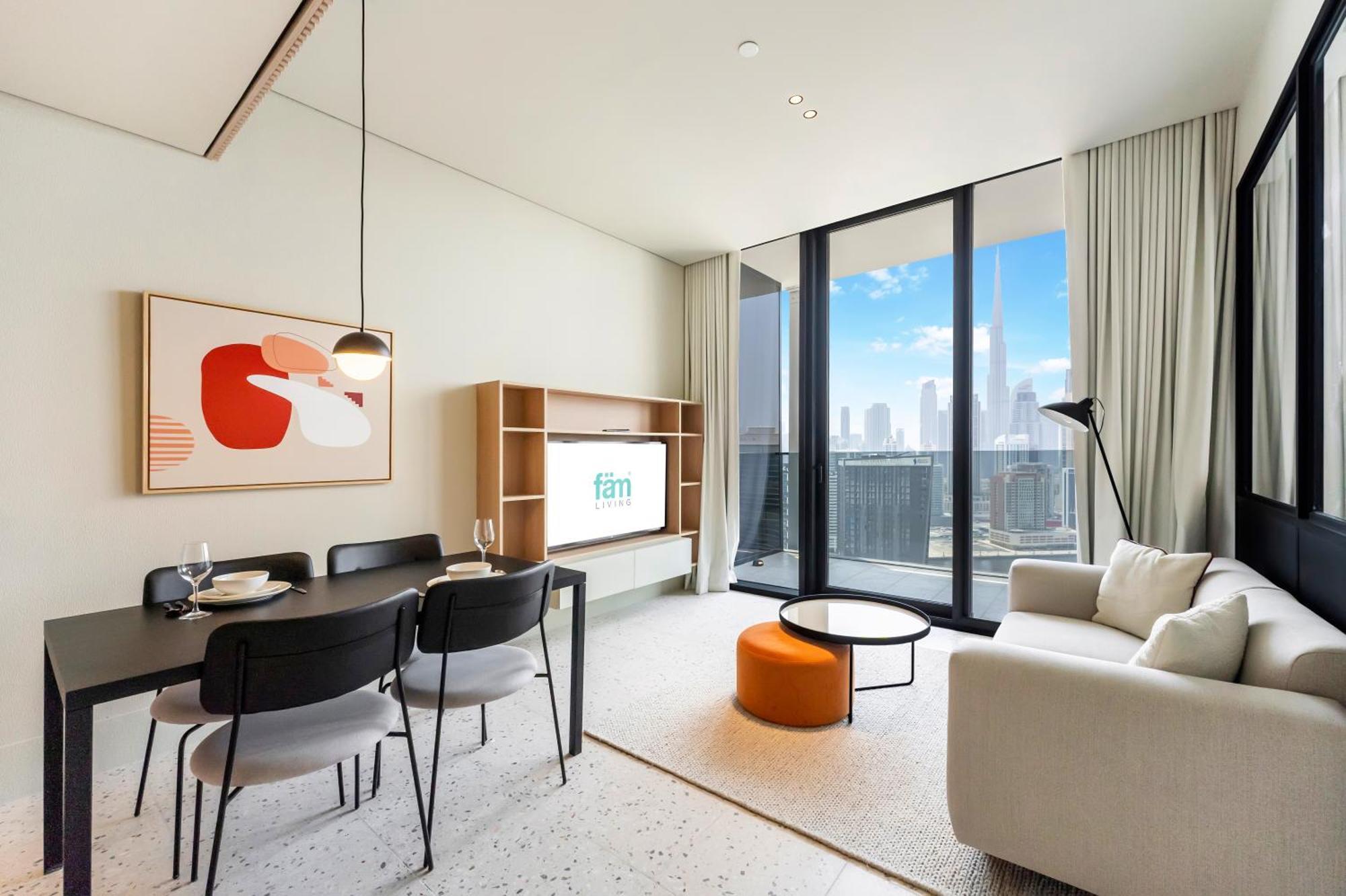 Fam Living - Upside Living - Wfh Friendly-business Bay *