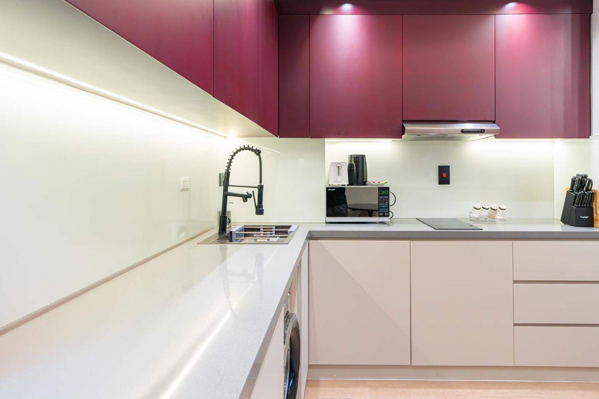 Modern And Chic - - Jlt * Dubaï