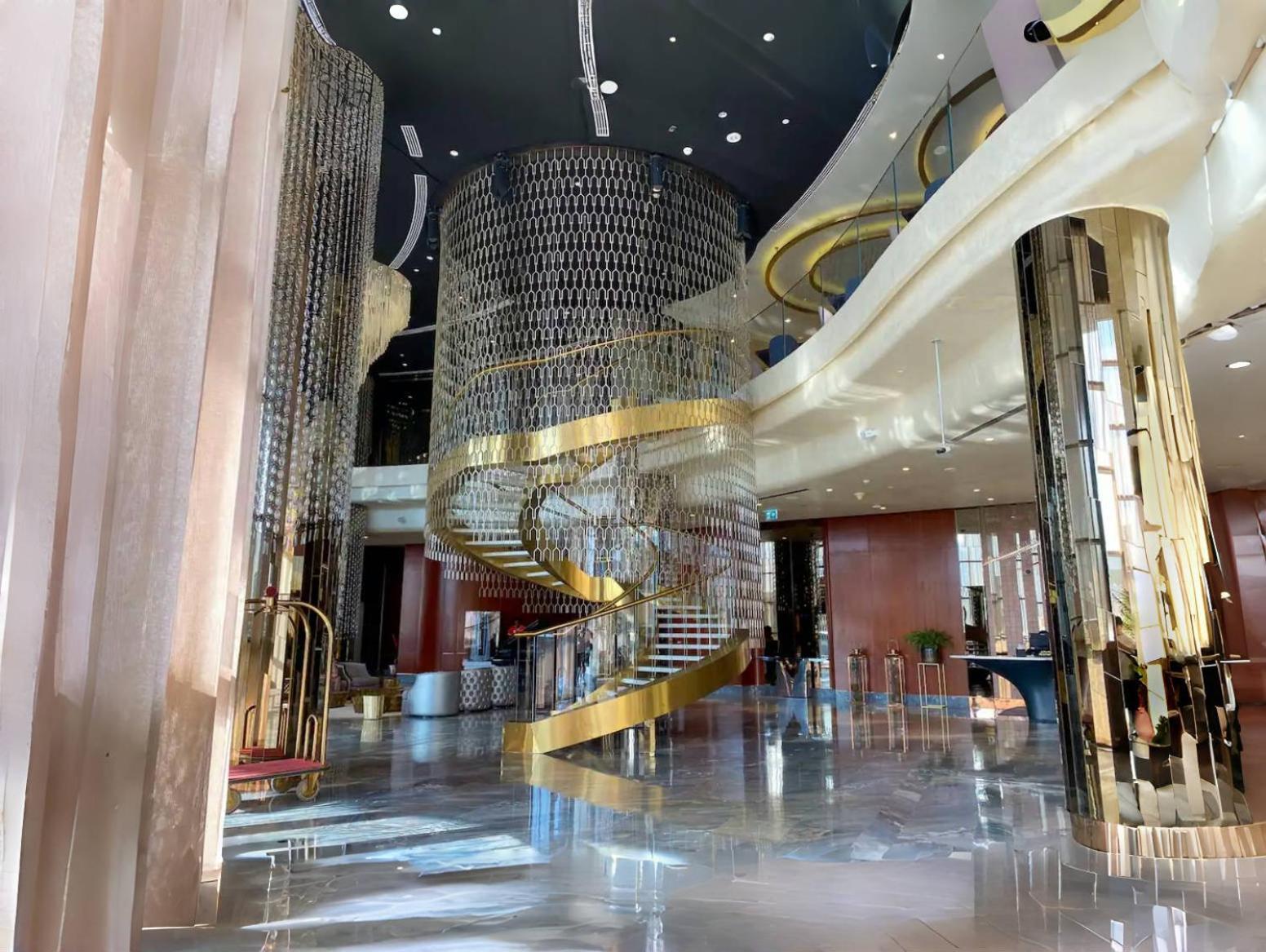 Paramount