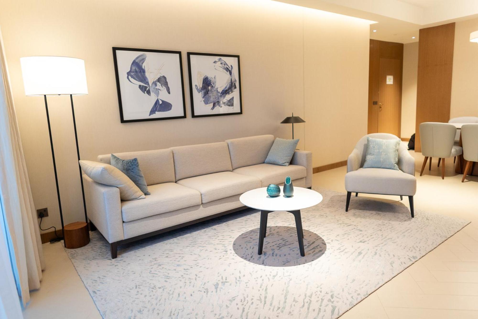 Address Residences Opera At Downtown Apartment *