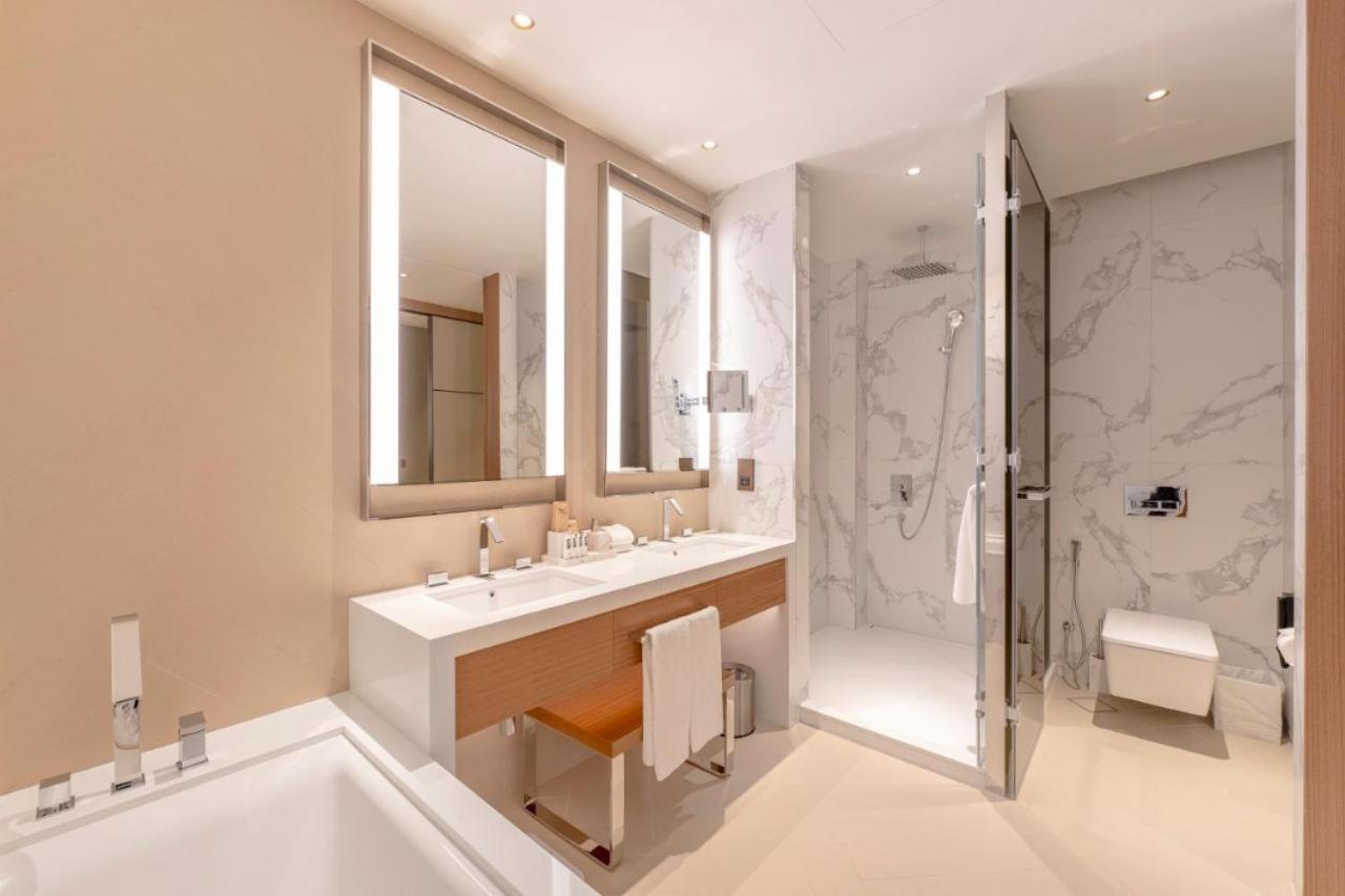 Address Residences Opera At Downtown Apartment *