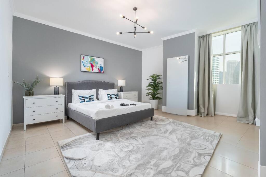 Apartament Havn - 2 Bedroom In Downtown, 10mins To Mall *