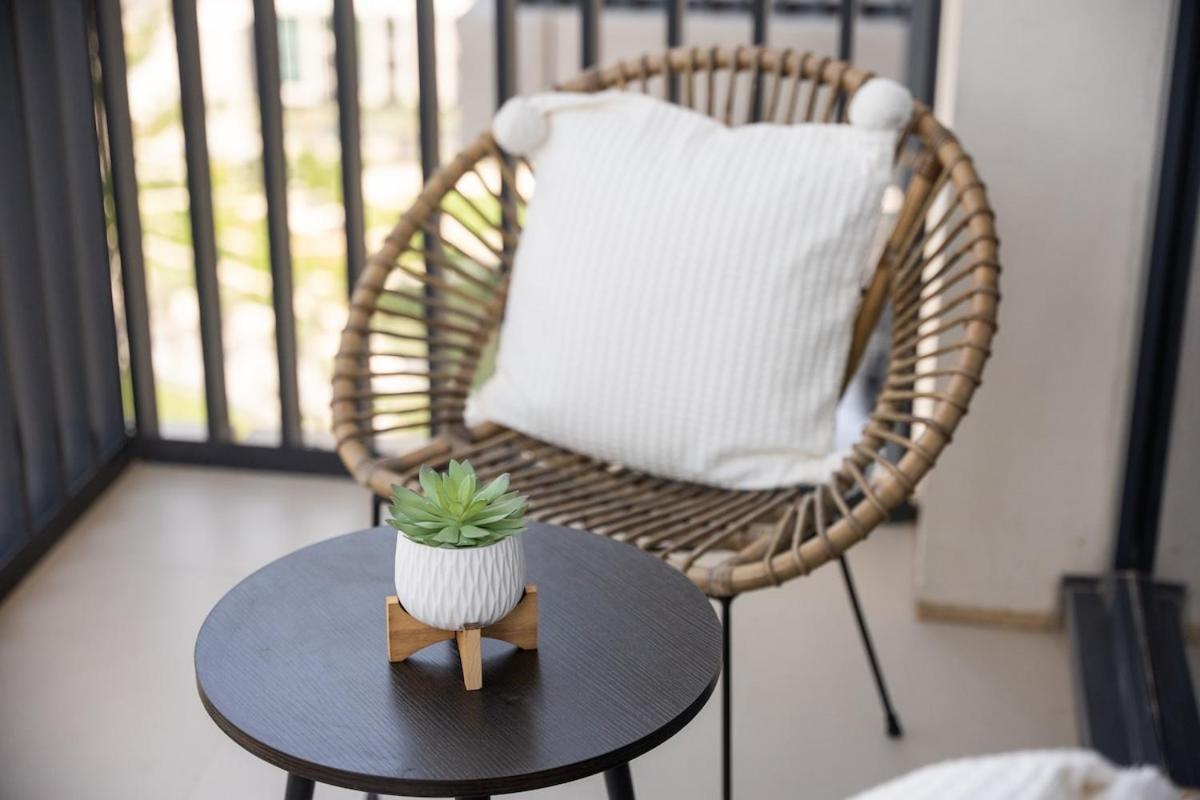 Captivating 1br In Creek Harbour Appartement *