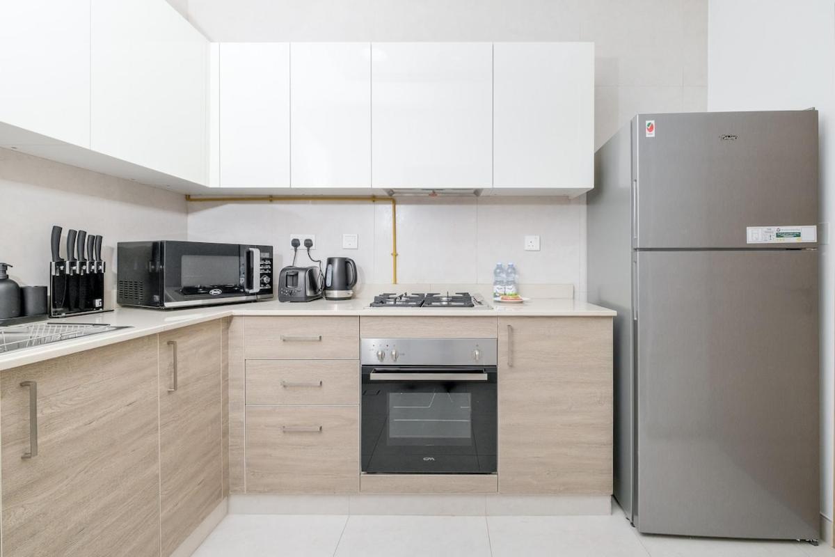 Serene 1-bedroom For 4 In Business Bay Lejlighed *