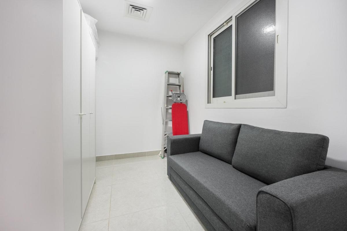 Elegant 2-bedroom With Modern Kitchenette In Jvc Appartement *