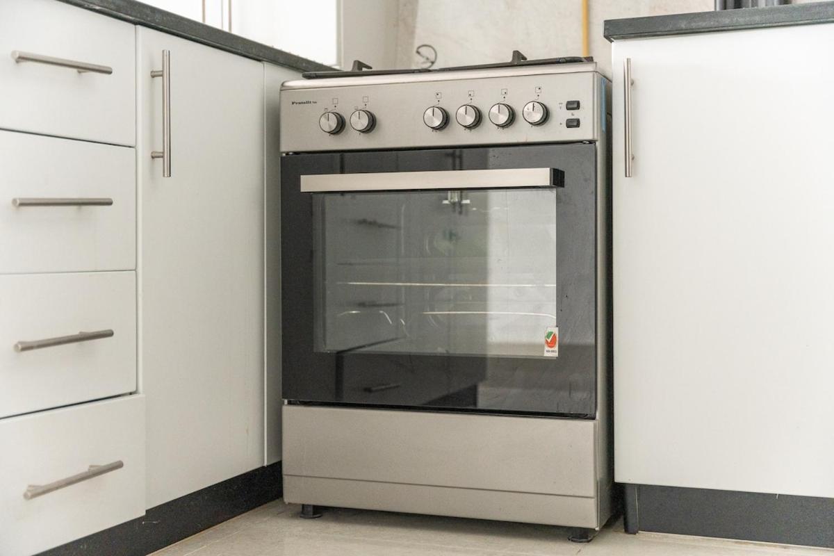 Elegant 2-bedroom With Modern Kitchenette In Jvc * Dubaï