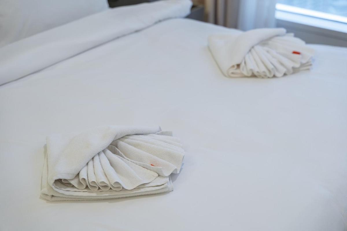 Apartamento Spacious 3-bedroom With Comfortable Living Area In Marina Dubái
