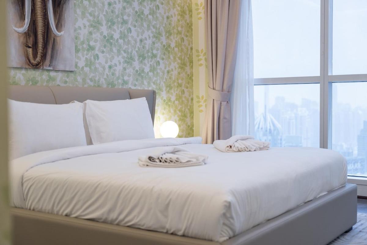 Spacious 3-bedroom With Comfortable Living Area In Marina Apartamento Dubái