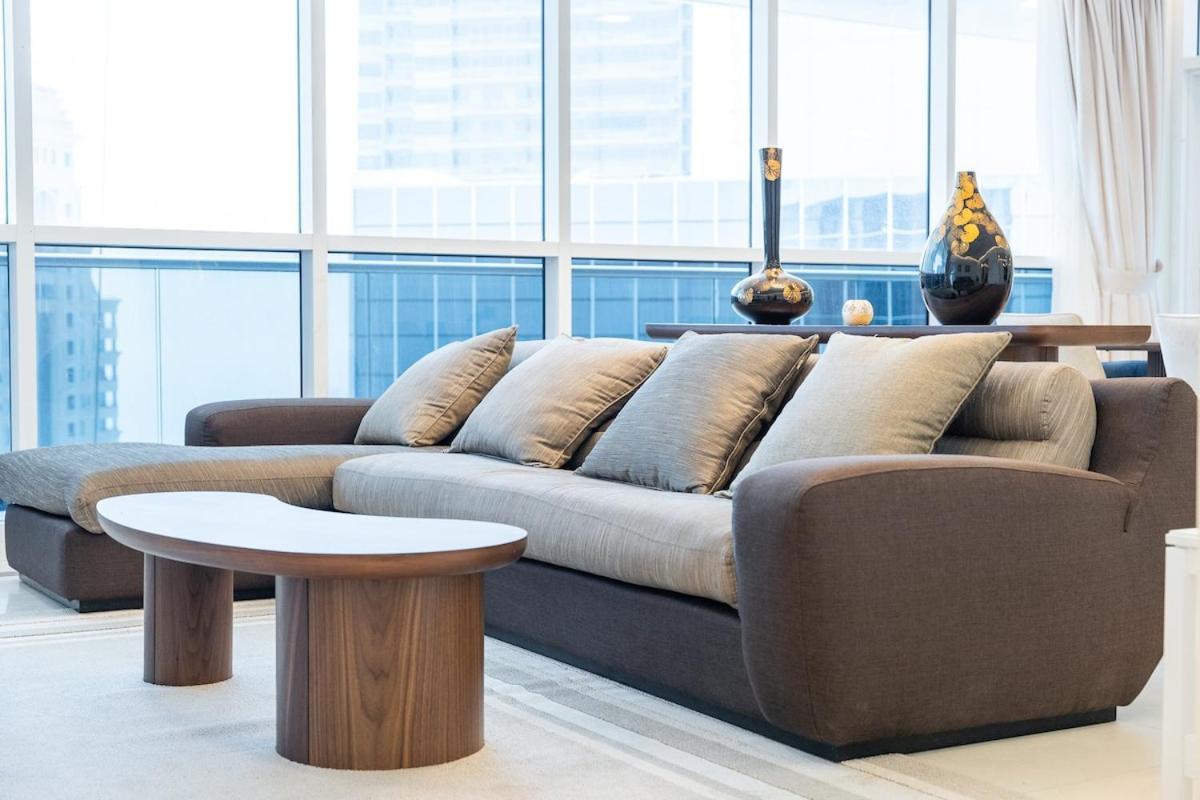 Spacious 3-bedroom With Comfortable Living Area In Marina * Dubaï