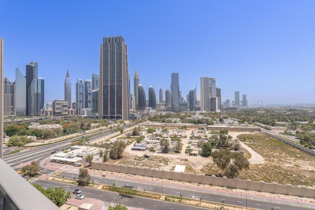 Appartement Elegant 2-bedroom With Comfy Living Area In Downtown Dubaï