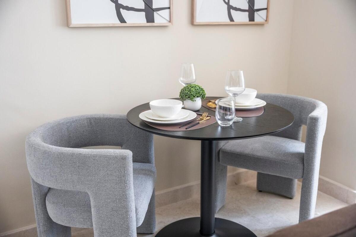 Chic With Compact Kitchen Area In Business Bay Appartement