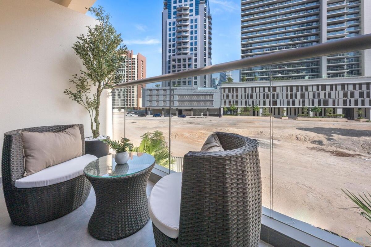 Appartement Chic With Compact Kitchen Area In Business Bay Dubaï