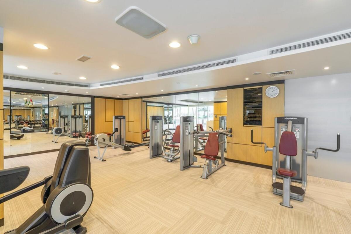 Apartment Beautifully Designed 3br With Canal Views In Business Bay *