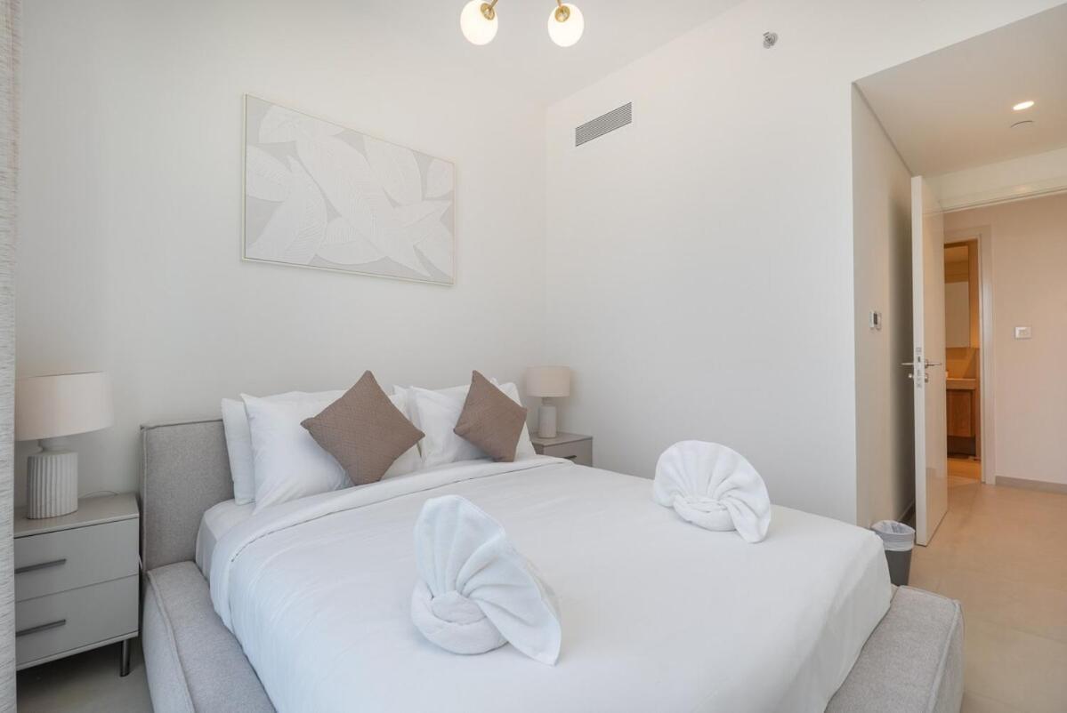 Elegant 2-bedroom With Comfy Living Area In Downtown Appartement *