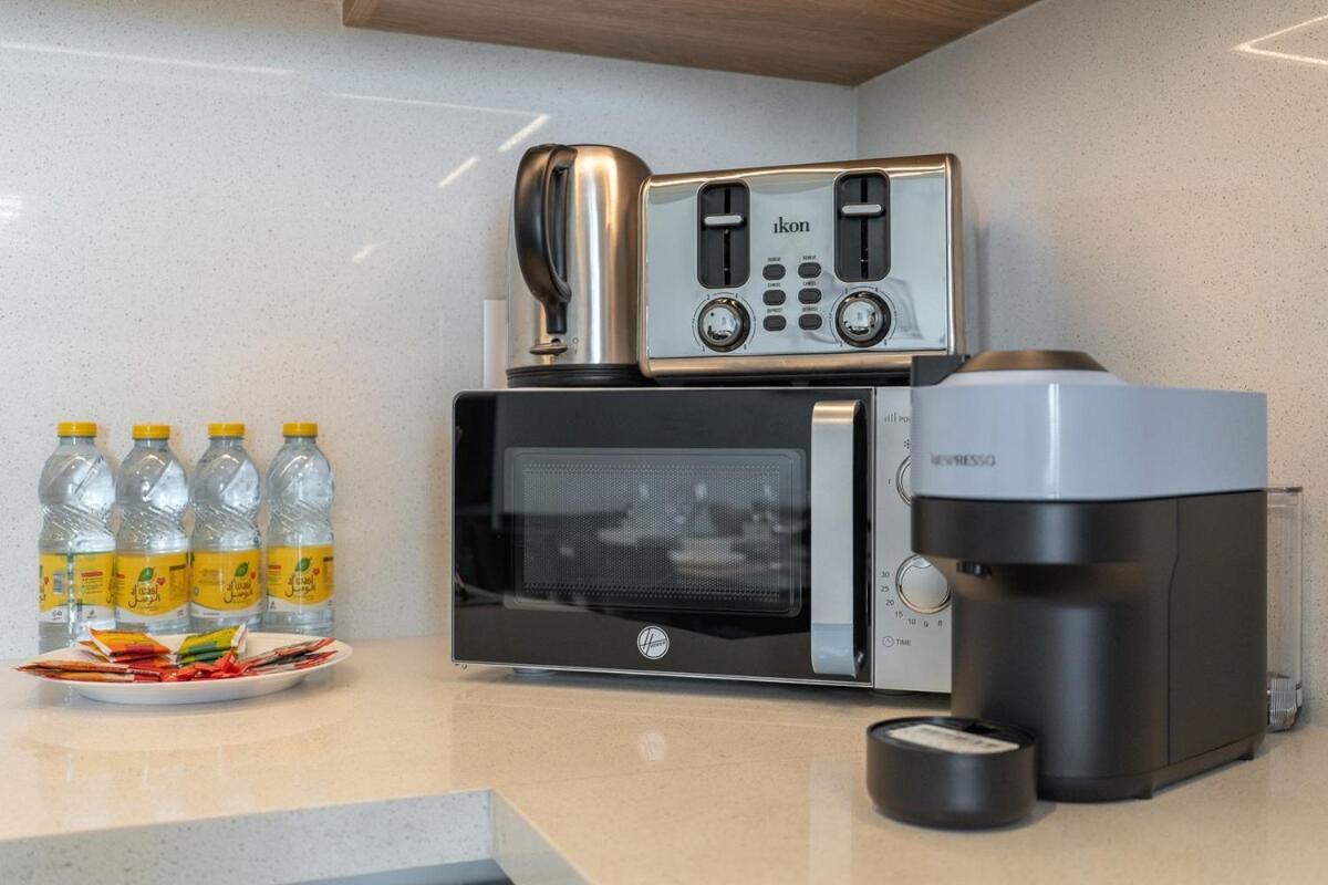 Appartement Elegant 2-bedroom With Comfy Living Area In Downtown Dubaï