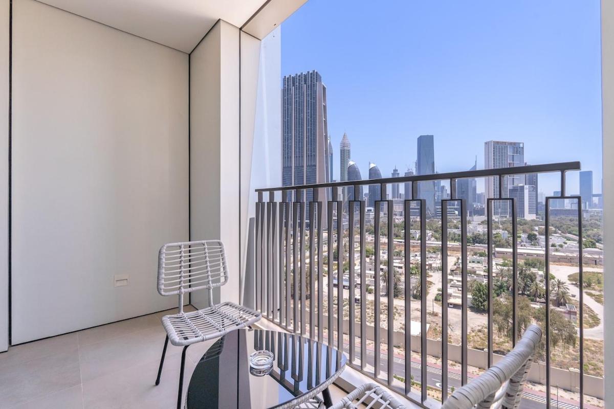 Elegant 2-bedroom With Comfy Living Area In Downtown Appartement *
