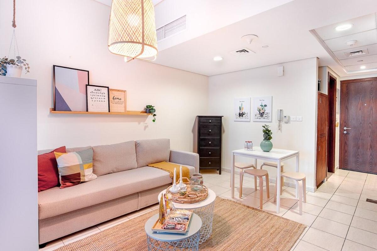 Appartement Bohemian Inspired Studio Perfect For A Family Of 4 In Jlt!