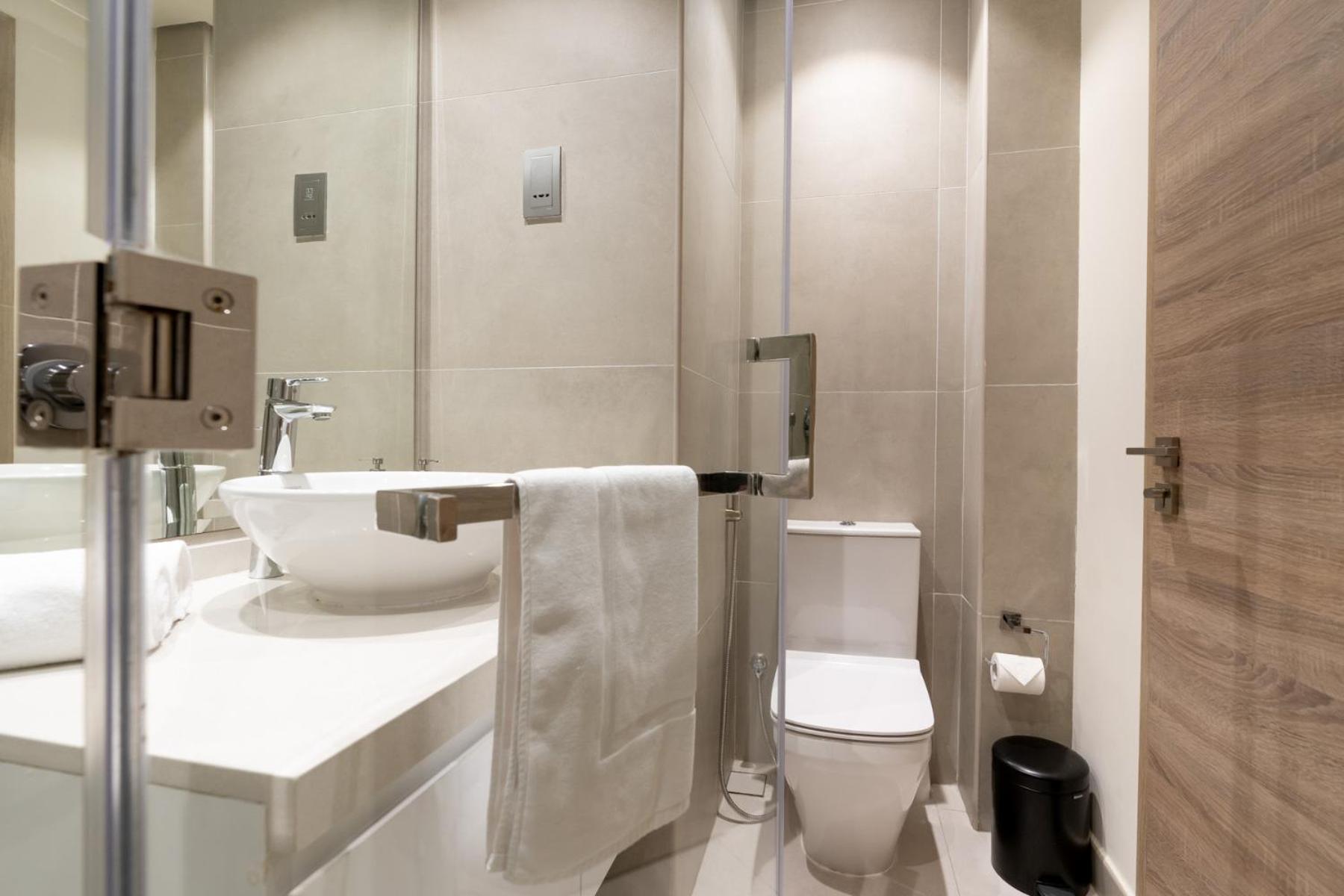 Beautiful Stylish With Marina Views Appartement *