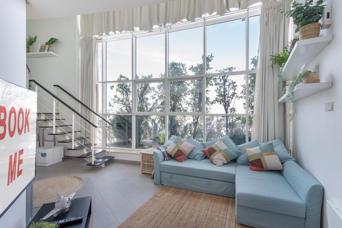 Apartment Stylish Loft-style Studio At The Bridge In Sports City! Dubai